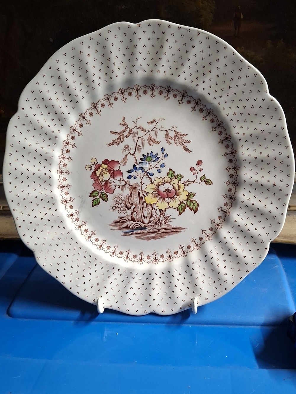 6 GRANTHAM Royal DOULTON DINNER PLATES, 10 3/8"